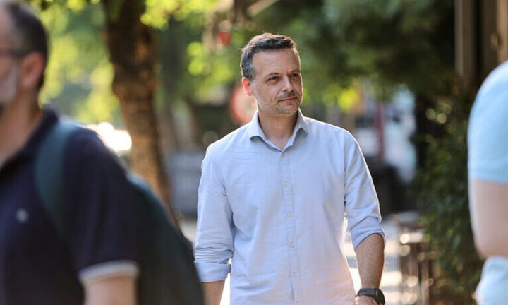 ΠΑΣΟΚ: Ο Χάρης Δούκας ζητά εκλογή ηγεσίας τον Νοέμβριο