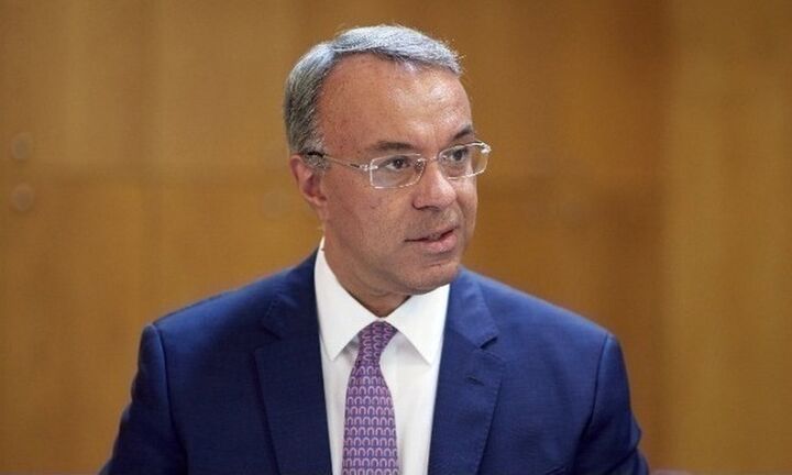Χρήστος Σταϊκούρας: 211 νέα λεωφορεία σε περιαστικές γραμμές της Αττικής