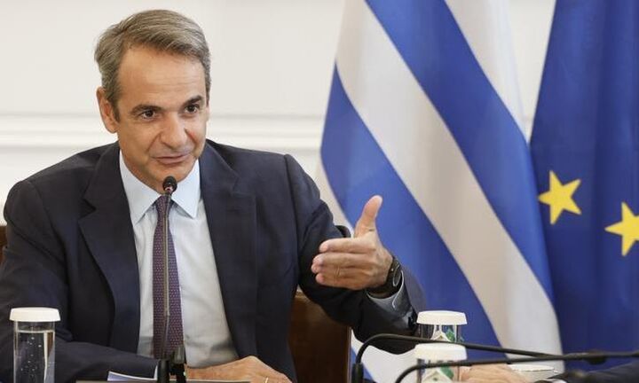 Μητσοτάκης στο υπουργικό: Από 6 Οκτωβρίου μειώνονται στα 2,5 ευρώ τα διόδια στην Αττική Οδό