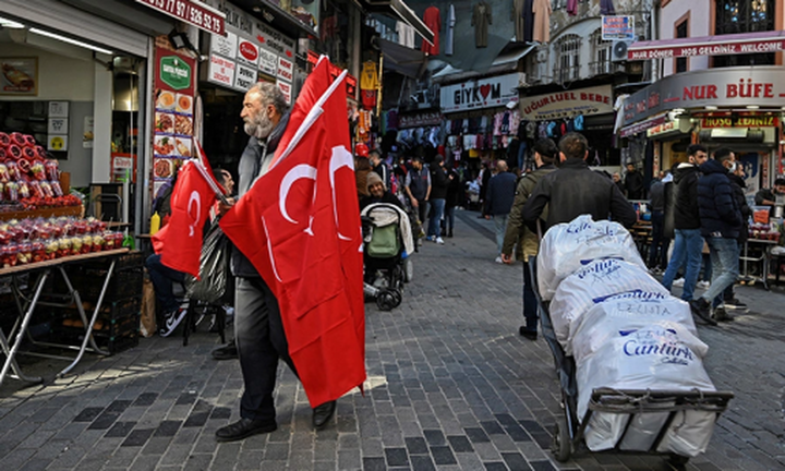 Τουρκία: Η πολιτική των υψηλών επιτοκίων "φρέναρε" την ανάπτυξη