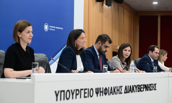 Nέα μέτρα στήριξης: Αυξήσεις έως 2,5% στις συντάξεις, νέα αύξηση κατώτατου μισθού και επιδομάτων