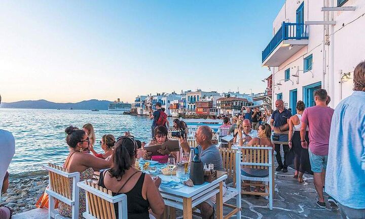 Εθνική Τράπεζα: Η «αθόρυβη» μεταμόρφωση του ελληνικού τουρισμού