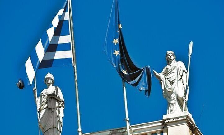 Alpha Bank: Κινητήριες δυνάμεις η ιδιωτική κατανάλωση και οι επενδύσεις για την ελληνική οικονομία