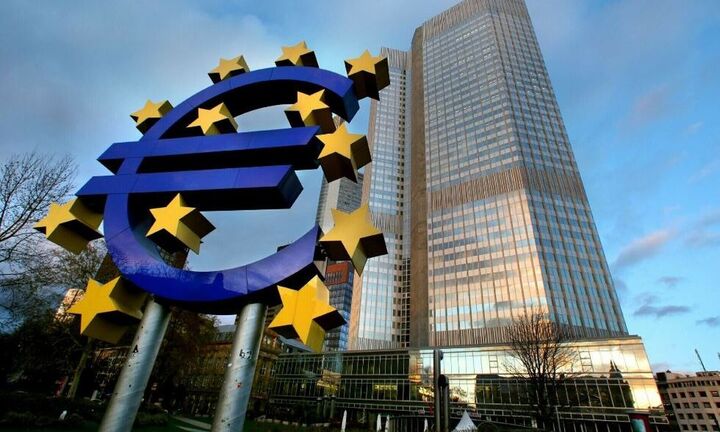 Έρευνα ΕΚΤ: Πέφτει κάτω από 2% ο πληθωρισμός στην ευρωζώνη τη διετία 2025-2026