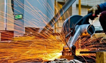 ΕΛΣΤΑΤ: Μείωση 0,3% στον τζίρο της βιομηχανίας τον Φεβρουάριο
