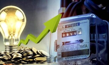 «Άμεσα» και αναδρομικά οι επιδοτήσεις ρεύματος για τις μικρομεσαίες επιχειρήσεις