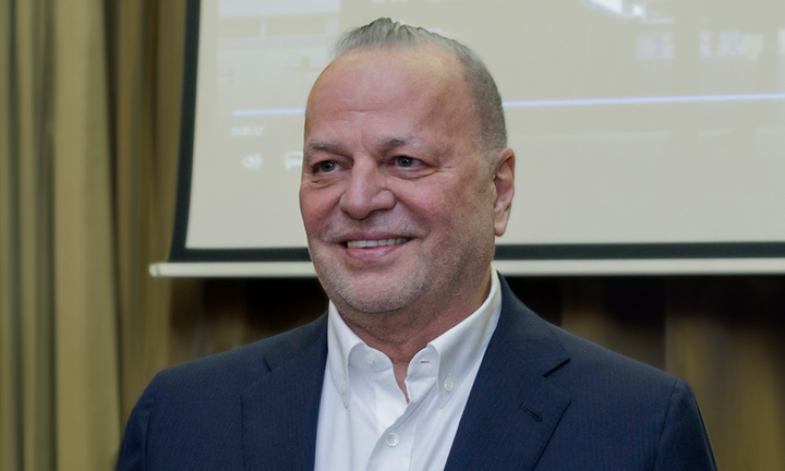 Metlen: Συμφωνία με την Glenfarne για μega-υβριδικό έργο ΑΠΕ και συστημάτων αποθήκευσης στη Χιλή