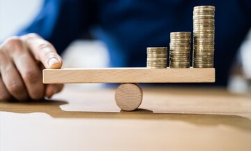 To υπερπλεόνασμα φέρνει νέα μέτρα στήριξης - Οι φοροαπαλλαγές που βρίσκονται στο τραπέζι